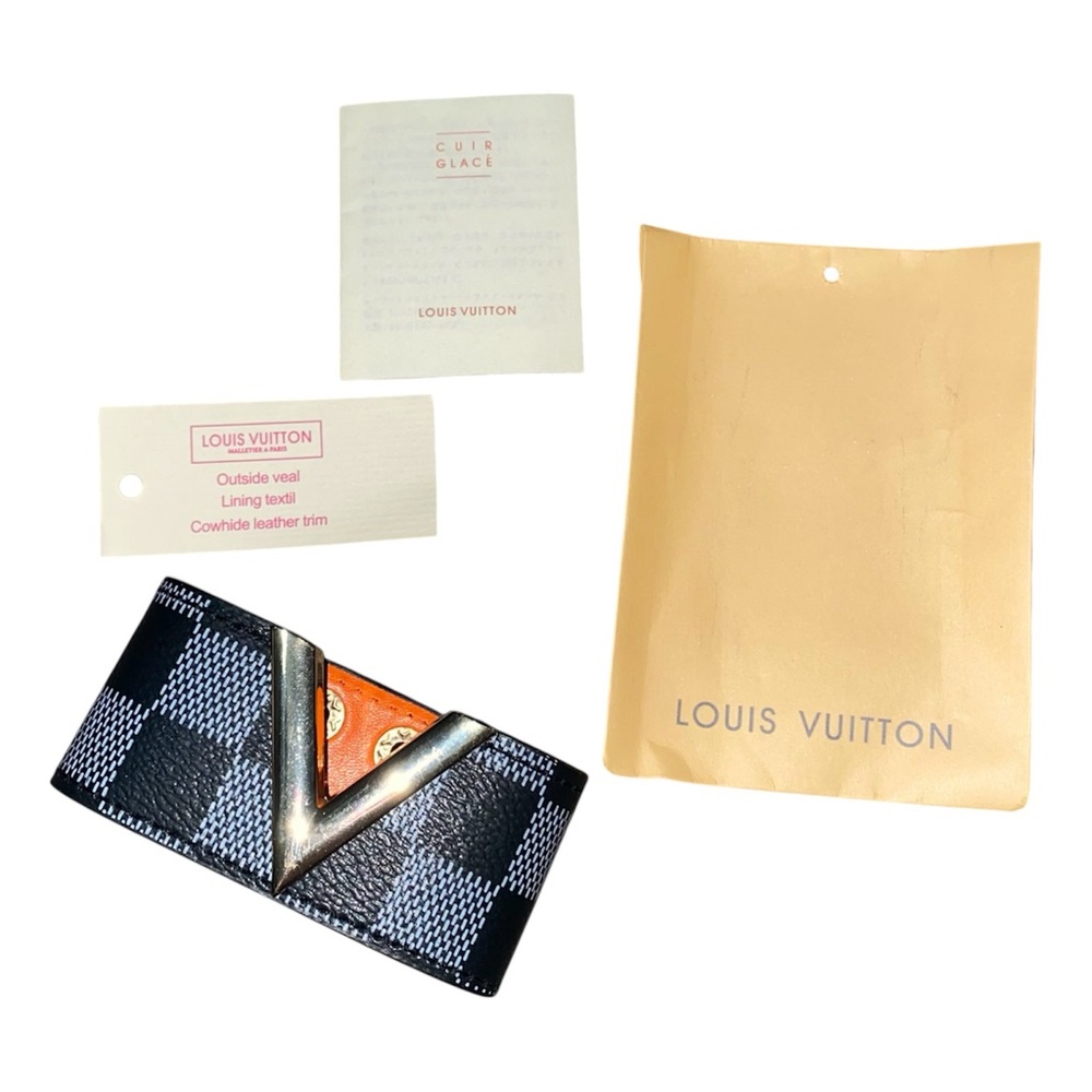 Vuitton Women’s Bracelet / Wrist Band Snap Button REPLICA Checkerboard